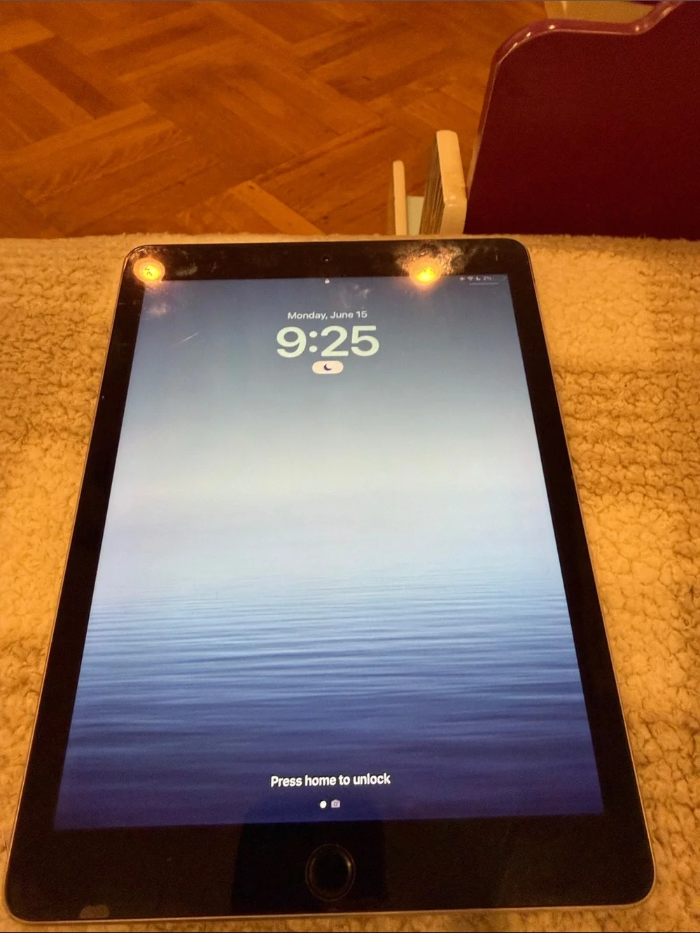 1st generation 9.7-inch iPad Pro (Wi-Fi, 128GB, Space Gray)